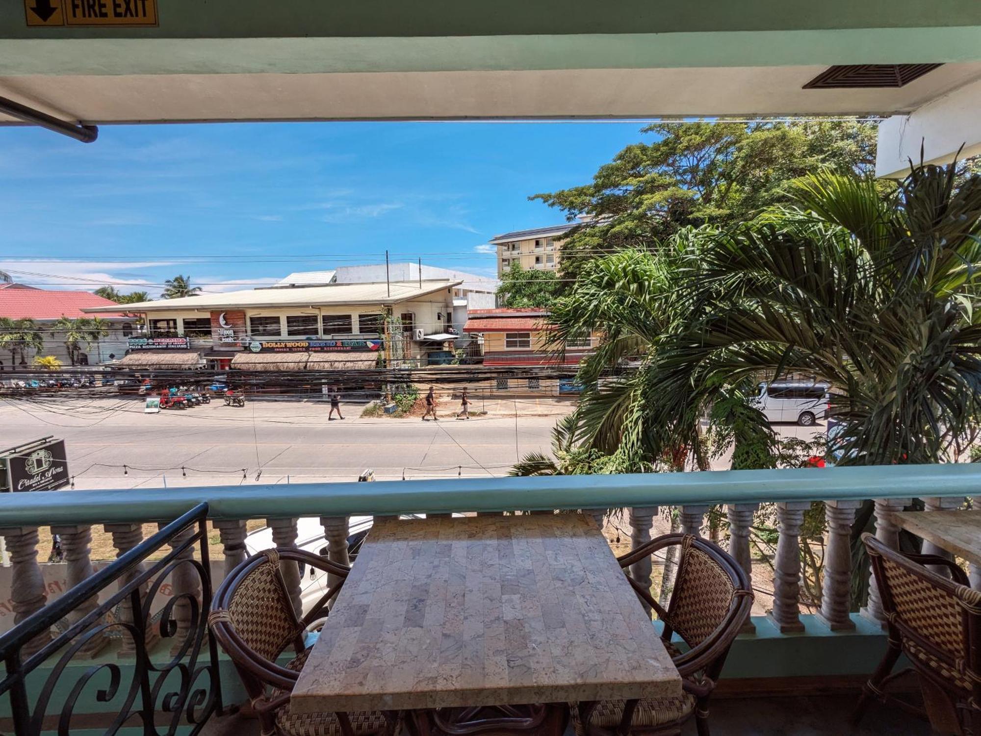 Citadel Alona Inn Đảo Đảo Panglao Ngoại thất bức ảnh